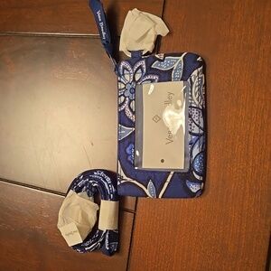 Vera Bradley Zip ID Case & Attachable Matching Lanyard TROPICS TAPESTRY